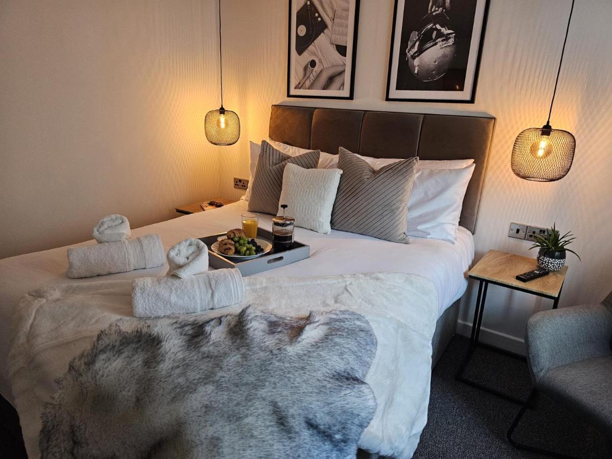 Boujis Central Plymouth Apartment - Sleeps 4 - Habita Property Eksteriør bilde