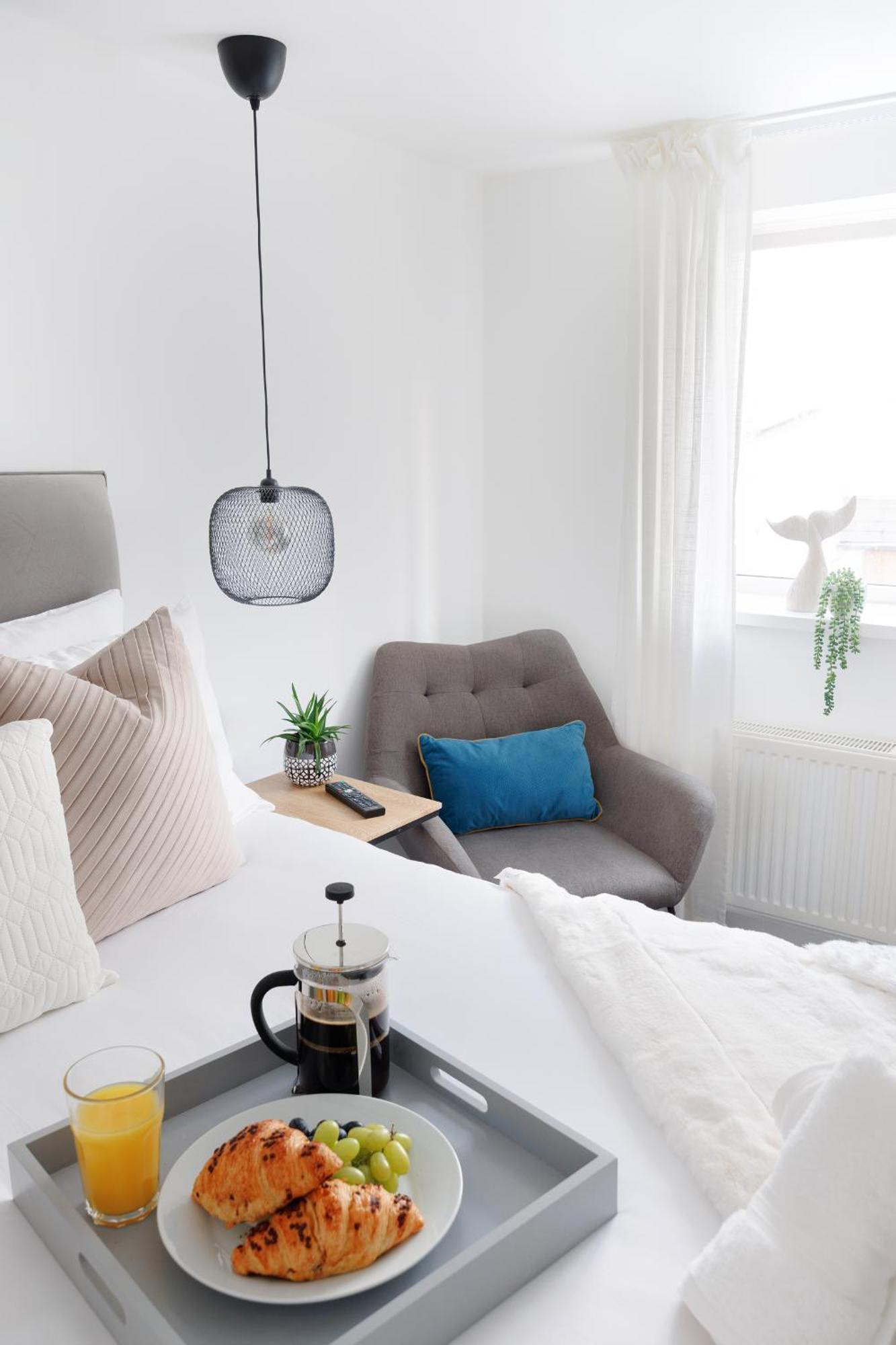 Boujis Central Plymouth Apartment - Sleeps 4 - Habita Property Eksteriør bilde